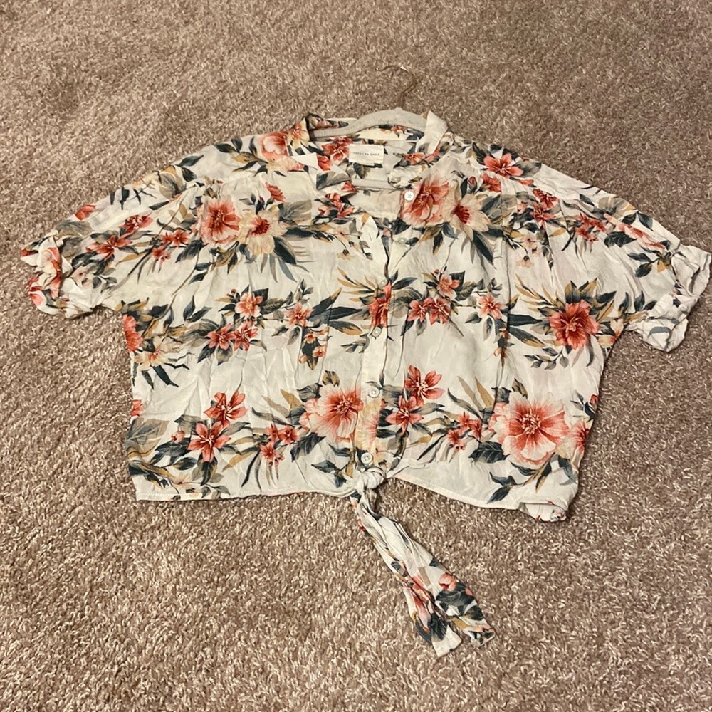 Tie front Hawaiian shirt